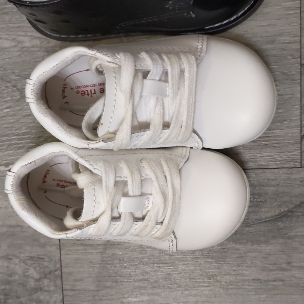 Josmo Walker and Stride Rite Baby Walking Shoe Lot - Picture 2 of 7